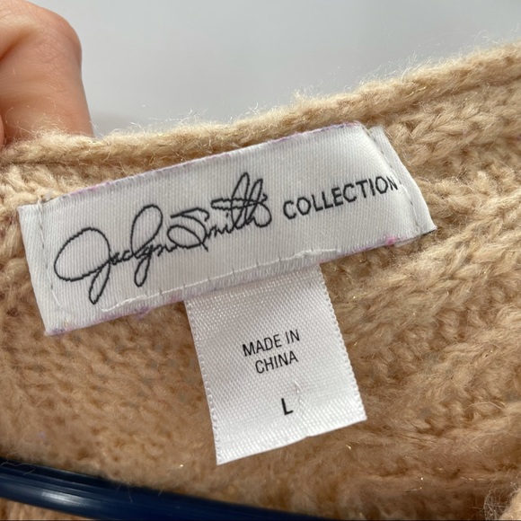 Tan & Gold Cable Knit Poncho - Picture 10 of 11